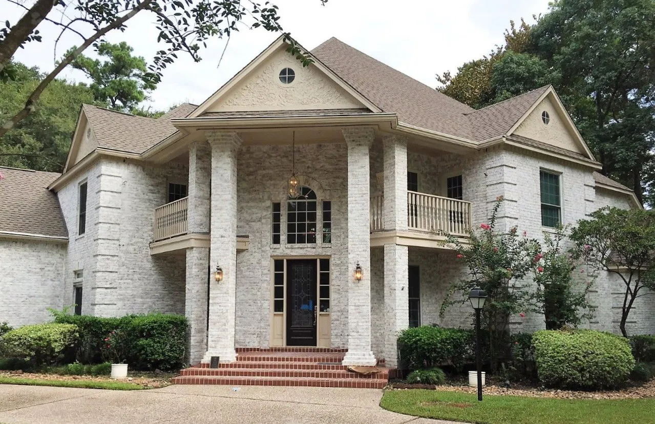 Whole-home whitewash on brick, after